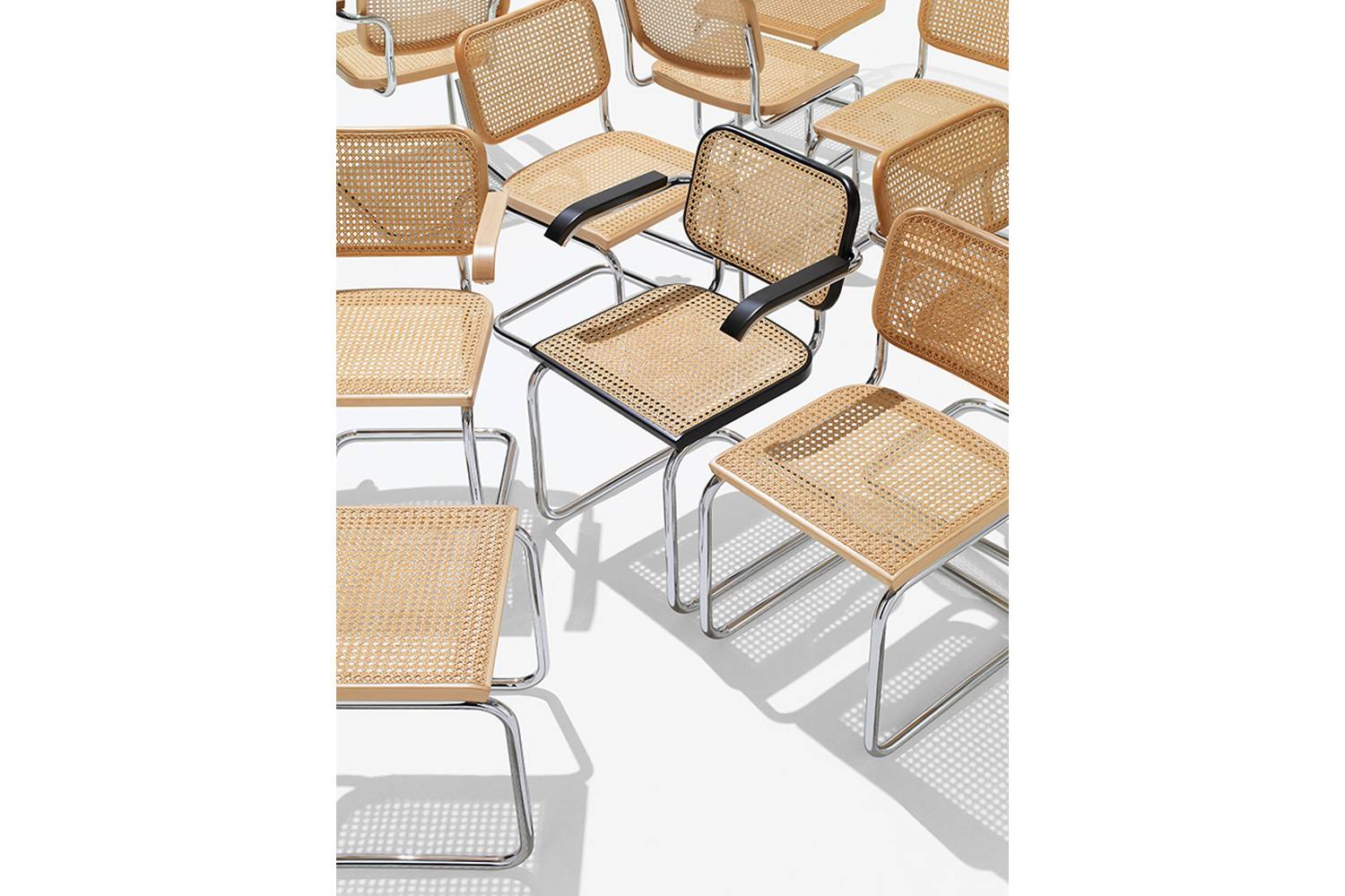 CESCA CHAIR（チェスカチェア）