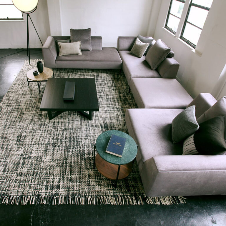 Kingston Sofa（キングストン ソファ） 【インテリアショップ / リノベーション】CLASSICA クラシカ