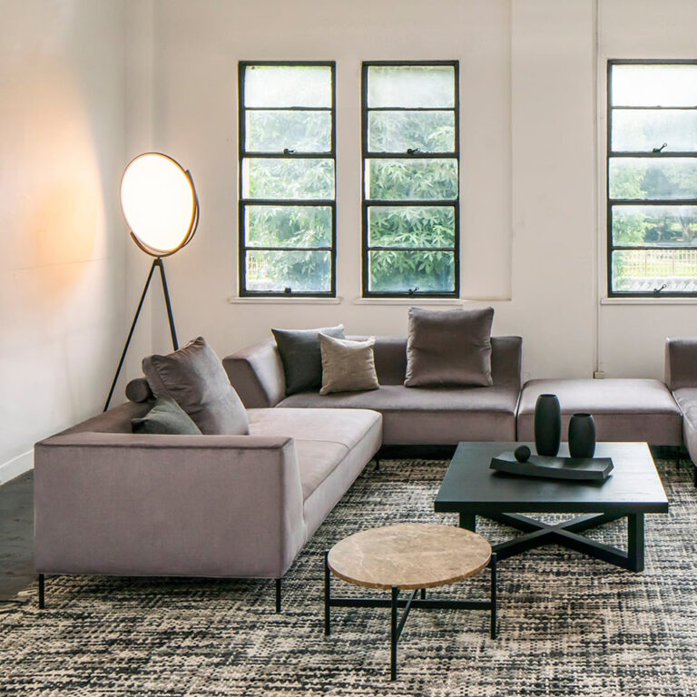 Kingston Sofa（キングストン ソファ） 【インテリアショップ / リノベーション】CLASSICA クラシカ